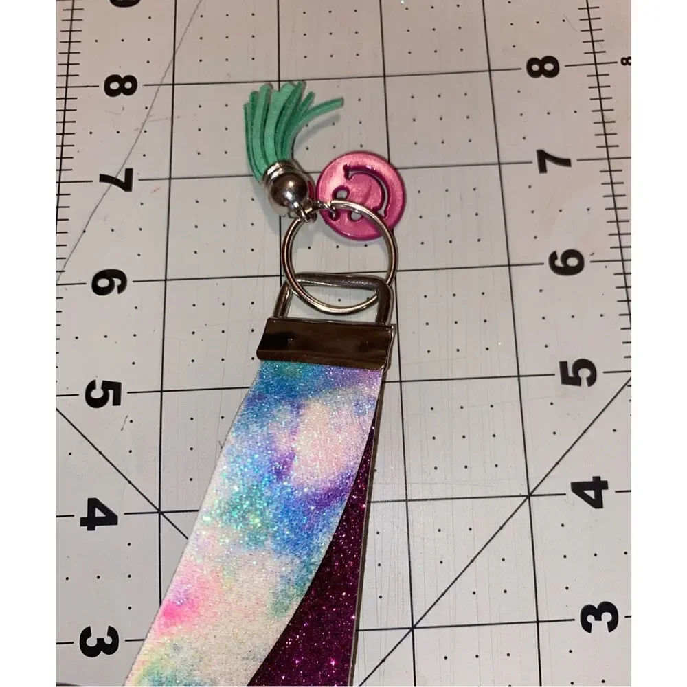 ☀️3/$9☀️ Tye Dye and Glitter Keychain Wristlet with Tassel